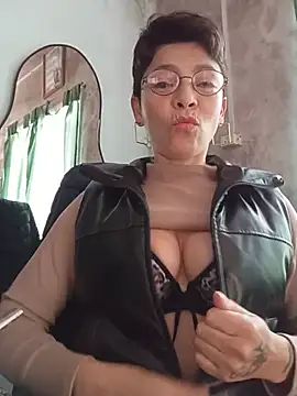 Lulypsicologasexual online show from July 2026 04:42:02 PM