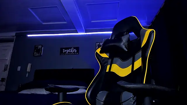 alexgiraldo   online show from September 2025 11:01:02 AM