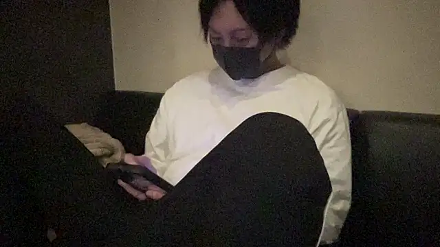 Snapshot of ko-ki012 chatting on November 2025 12:27:02 PM ko-ki012 online show from November 2025 12:27:02 PM