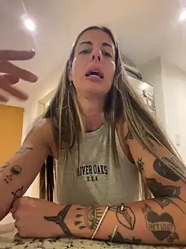 ferchule7 online show from April 2026 01:11:01 AM