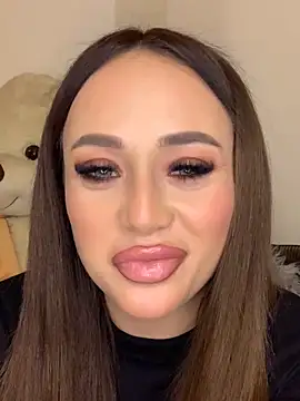 Snapshot of hannacandii chatting on November 2025 05:46:02 PM hannacandii online show from November 2025 05:46:02 PM