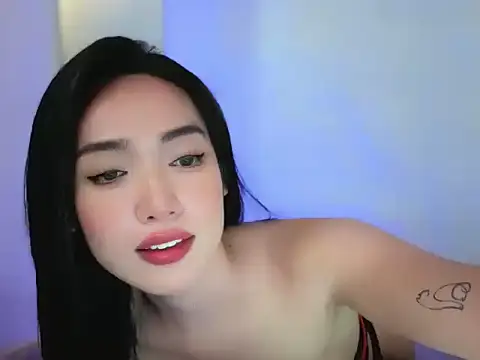 Snapshot of Madmoisellex chatting on July 2026 02:38:01 AM Madmoisellex online show from July 2026 02:38:01 AM