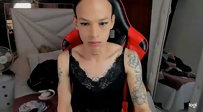 Snapshot of sara_slut21 chatting on December 2024 09:04:02 PM sara slut21 online show from December 2024 09:04:02 PM