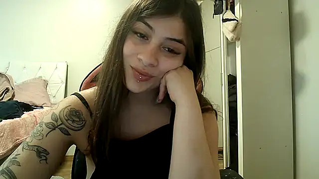 Becca B online show from November 2025 09:17:01 PM