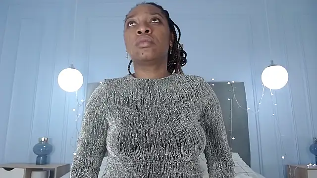 Snapshot of NatashaSilver chatting on September 2025 01:45:01 PM NatashaSilver online show from September 2025 01:45:01 PM