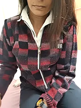 Shalu G online show from November 2025 05:34:01 AM