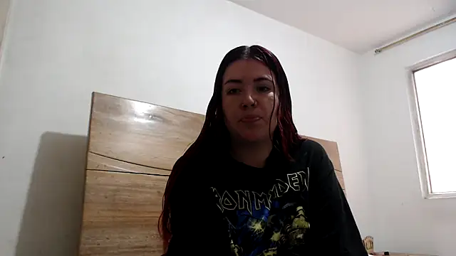 evilheart 69 online show from November 2025 06:32:01 PM