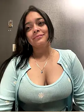 Emily Rivers  online show from November 2025 02:56:01 PM