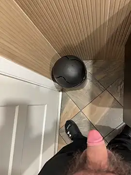 Spartacus514 online show from October 2025 10:29:01 PM