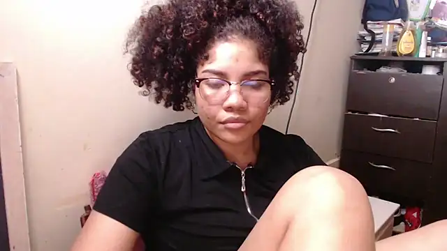 madelene online show from December 2024 02:31:01 AM