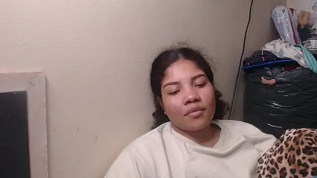 madelene online show from March 2025 04:49:02 AM