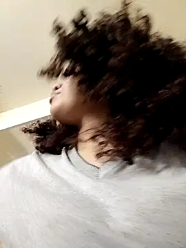 madelene online show from September 2025 03:41:02 AM