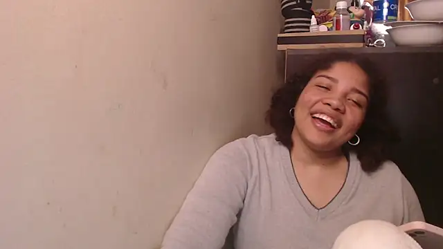 madelene online show from October 2025 02:33:01 AM