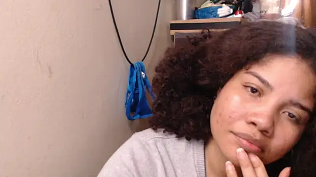 madelene online show from November 2025 02:44:02 AM