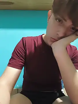 Snapshot of ethan_manovan chatting on July 2026 10:34:01 PM ethan manovan online show from July 2026 10:34:01 PM