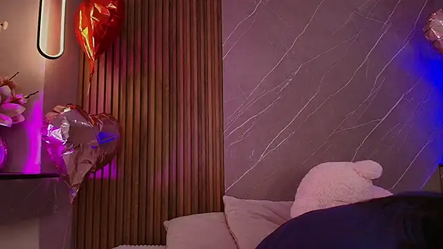 emma  rose1 online show from April 2026 02:56:01 AM