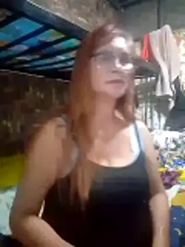 SexyHottMom online show from April 2026 09:39:33 PM