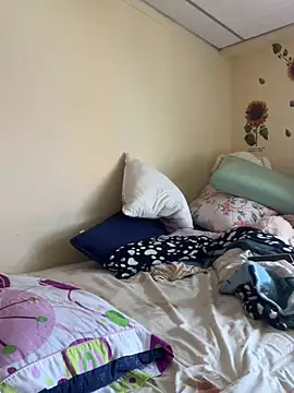 MiaRousexxx  online show from October 2025 05:44:02 PM