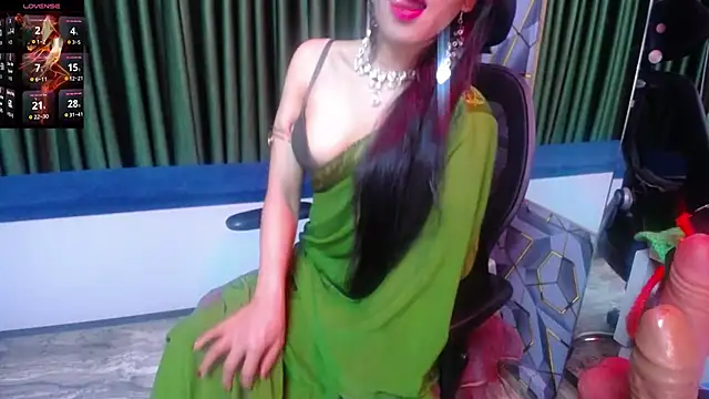 Snapshot of heyy_kiran chatting on June 2026 10:32:01 PM heyy kiran online show from June 2026 10:32:01 PM