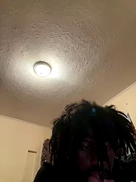 Snapshot of ThickDic28 chatting on December 2025 05:36:02 AM ThickDic28 online show from December 2025 05:36:02 AM