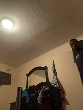 Snapshot of ThickDic28 chatting on February 2026 11:42:02 AM ThickDic28 online show from February 2026 11:42:02 AM