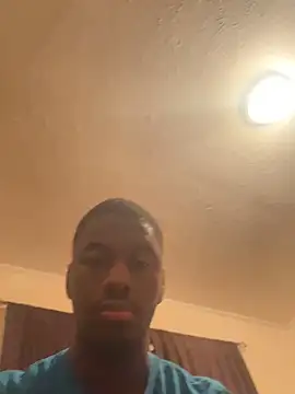 Snapshot of ThickDic28 chatting on March 2026 05:02:02 AM ThickDic28 online show from March 2026 05:02:02 AM