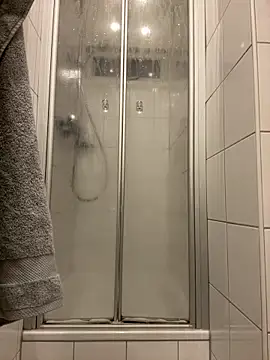 Emilia Mausi online show from February 2026 08:35:01 PM