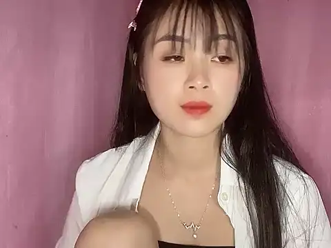 One-nice online show from November 2025 01:11:01 AM