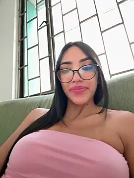 lissafeniix  online show from January 2026 03:05:01 PM