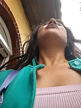 Snapshot of CAROLINE__07 chatting on October 2025 05:22:02 PM CAROLINE 07 online show from October 2025 05:22:02 PM