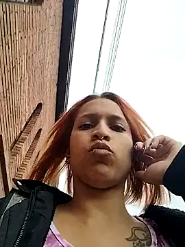 Zoe73  online show from October 2025 07:14:02 PM