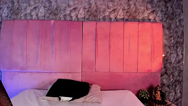 IrinaMonroee online show from November 2025 01:07:02 AM