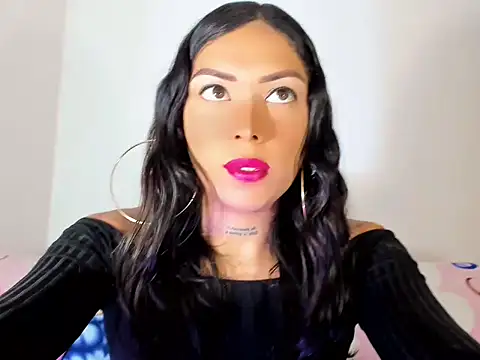 Snapshot of Megan_Gil_ chatting on October 2025 12:49:02 PM Megan Gil online show from October 2025 12:49:02 PM