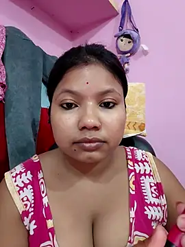 Snapshot of Redchery chatting on May 2026 05:09:01 PM Redchery online show from May 2026 05:09:01 PM