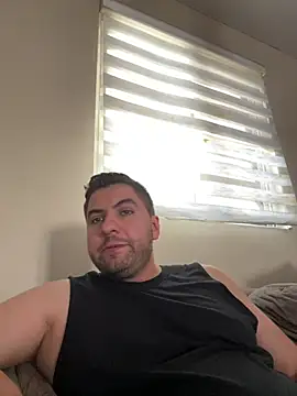 Snapshot of raulgzz4 chatting on March 2026 05:29:01 PM raulgzz4 online show from March 2026 05:29:01 PM