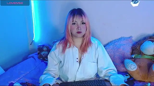 caro lina20 online show from September 2025 08:08:02 PM