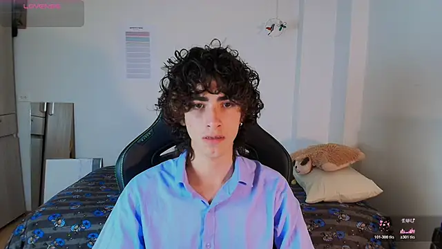 Nude Boy18 online show from February 2026 05:02:02 AM