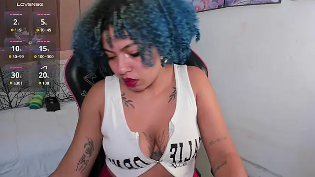 Snapshot of momo_ayasse chatting on June 2026 03:20:02 AM momo ayasse online show from June 2026 03:20:02 AM