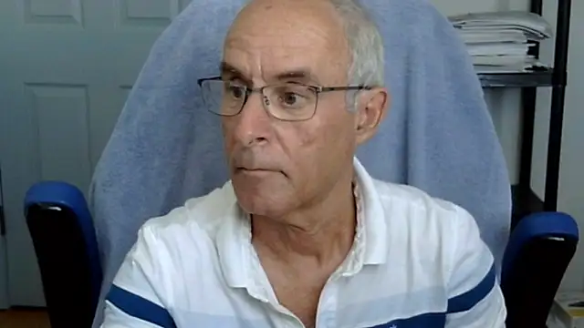 funone1999 online show from October 2025 07:48:02 PM