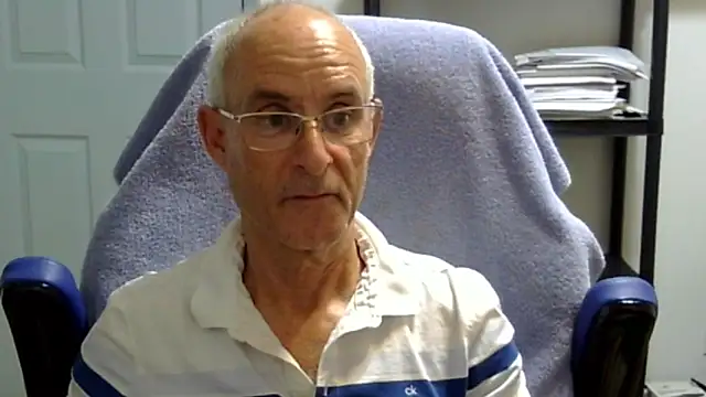 funone1999 online show from October 2025 01:06:01 AM