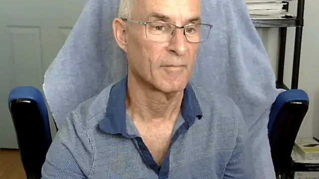 funone1999 online show from October 2025 08:30:01 PM