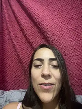 lucioliveira online show from November 2025 02:32:01 AM