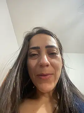 lucioliveira online show from February 2026 01:29:01 PM
