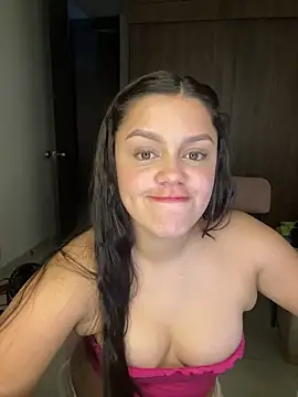 lunita sweet5 online show from February 2026 12:31:01 AM