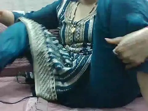 Snapshot of VNDANA_ chatting on November 2025 09:22:02 AM VNDANA  online show from November 2025 09:22:02 AM