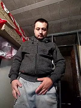 Amberdual online show from November 2025 06:35:01 AM