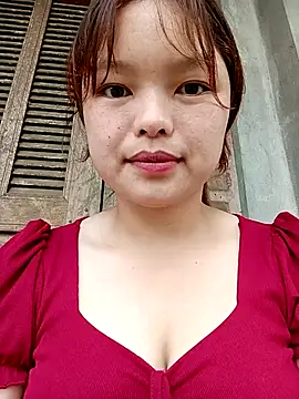 XoiXoi232 online show from September 2025 03:19:02 AM