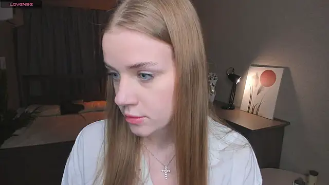 OdellaFrake online show from December 2025 07:23:02 PM