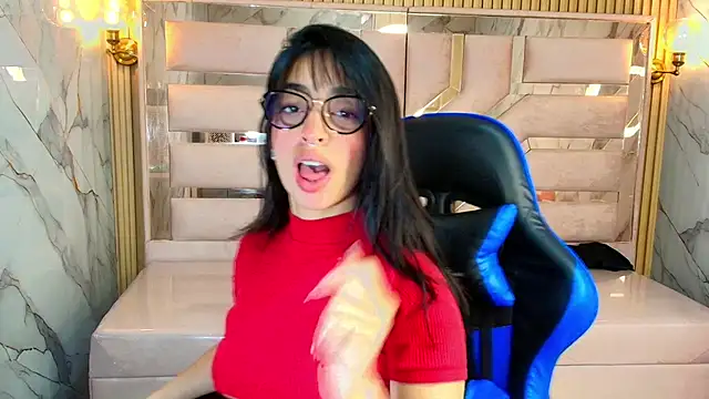 zoe r  online show from September 2025 03:08:02 AM