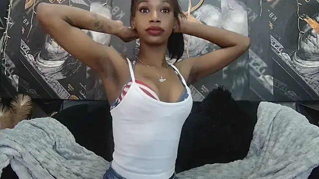 Snapshot of Lilmisbaddyxxx chatting on May 2026 06:02:02 PM Lilmisbaddyxxx online show from May 2026 06:02:02 PM